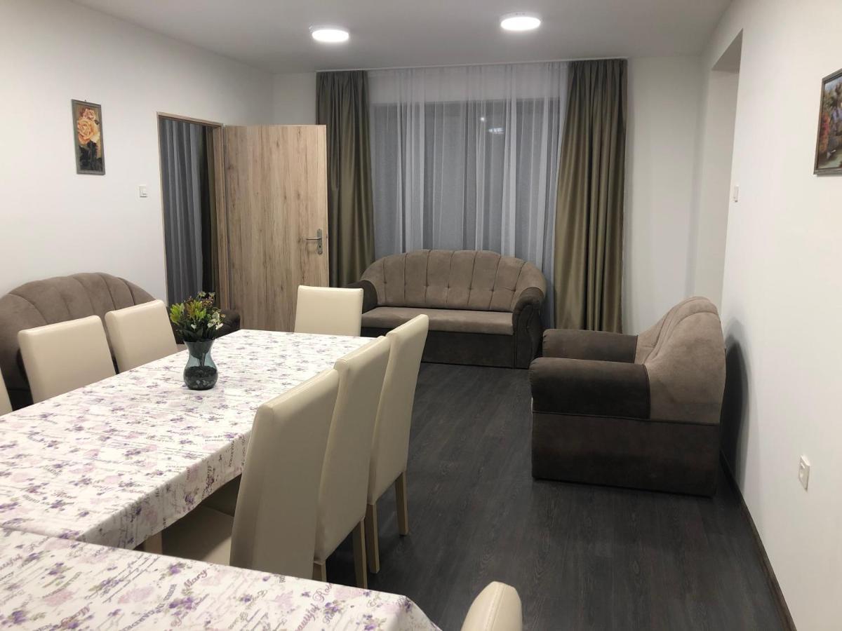Lukacs Vendeghaz Hotel Erdohorvati Bagian luar foto